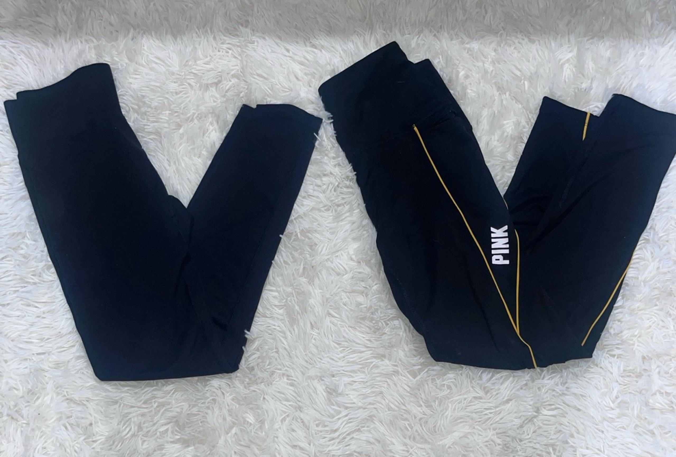 Women’s 2 pairs of Victoria’s Secret PINK Ultimate legging size Small