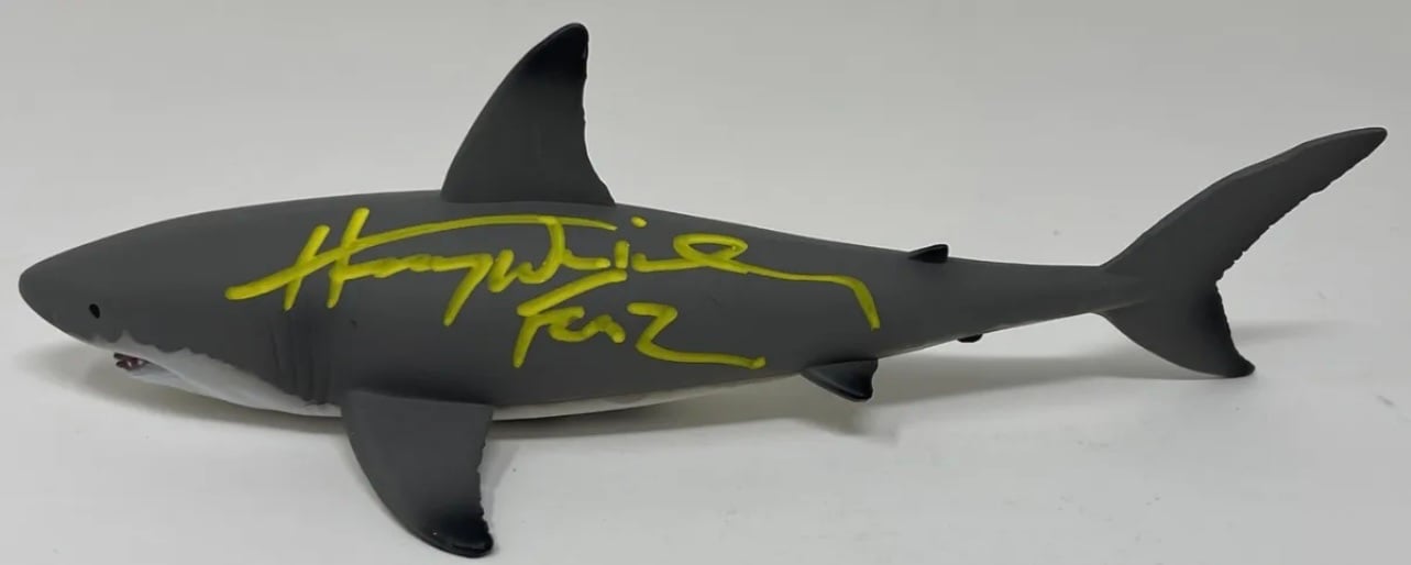 Henry Winkler Signed Great White Toy Shark Jump The Shark Happy Days Beckett COA