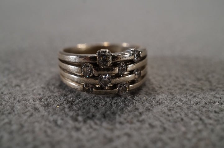 Silver Round Topaz Wedding Band Ring 7
