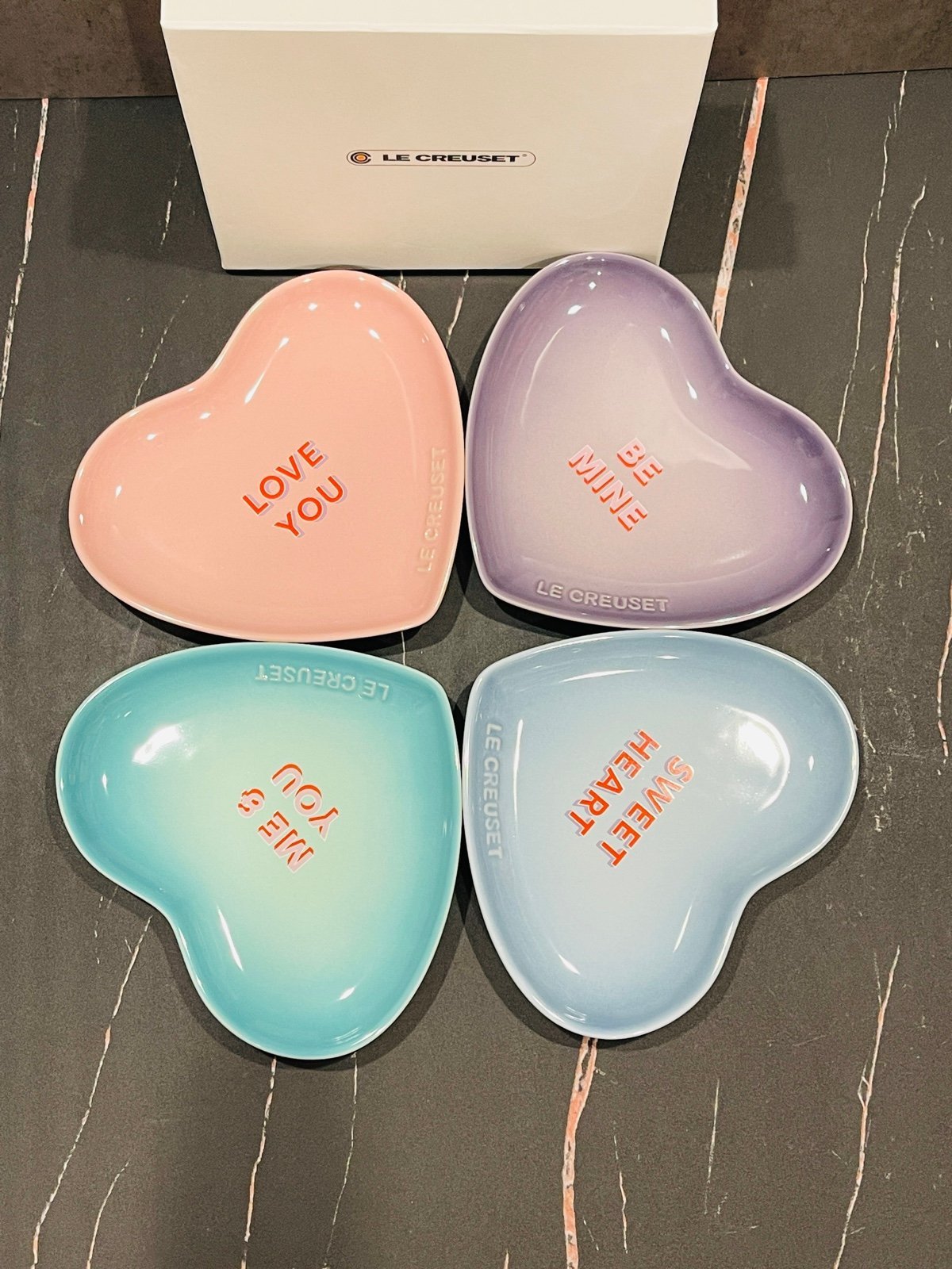 Le Creuset Heart Plates Set of 4