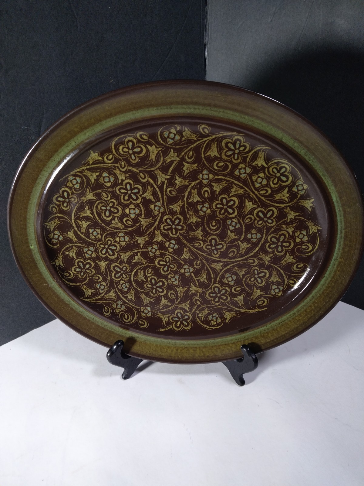 Franciscan Maderia England 13 inch oval serving platter