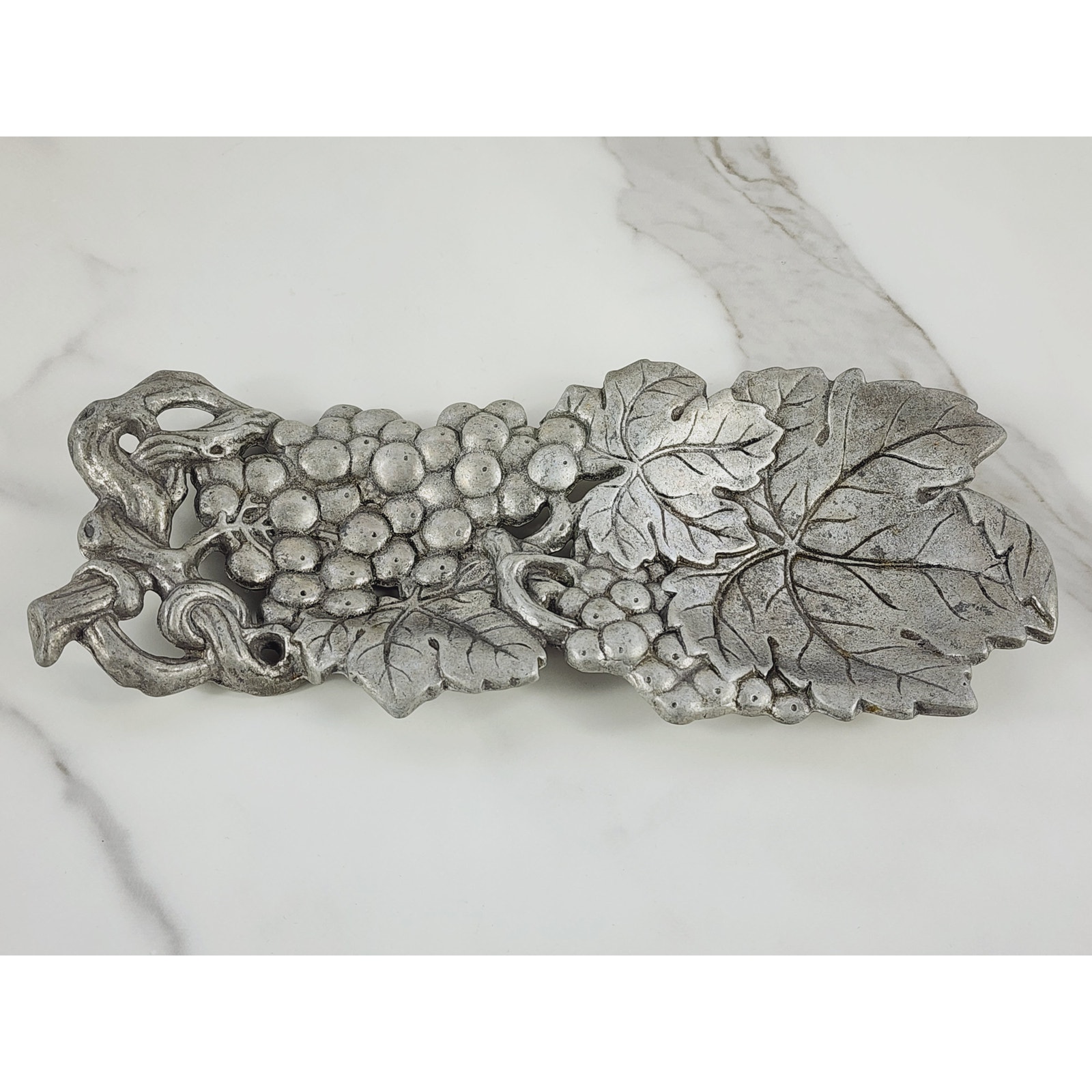 Arthur Court Grape Spoon Rest 8 1/2 3D Vines Grapes 1993 Dinnerware Aluminum