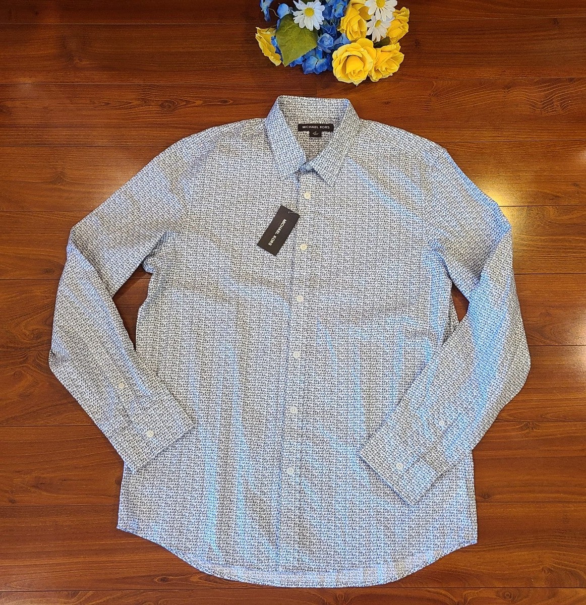 Michael Kors Long Sleeve Collared Button Down Dress Shirt Size Large