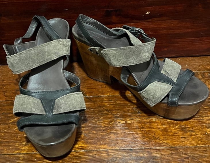 Rare Rag & Bone platform heel 39.5