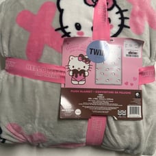Hello kitty twin XOXO blanket