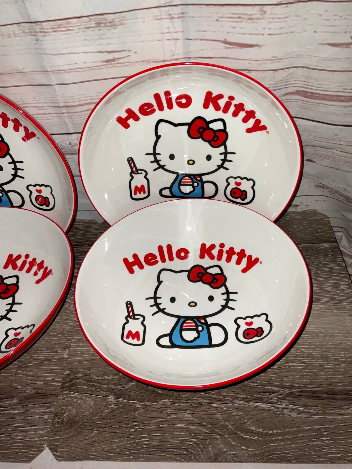 Set of 4 Hello Kitty Pasta Bowls