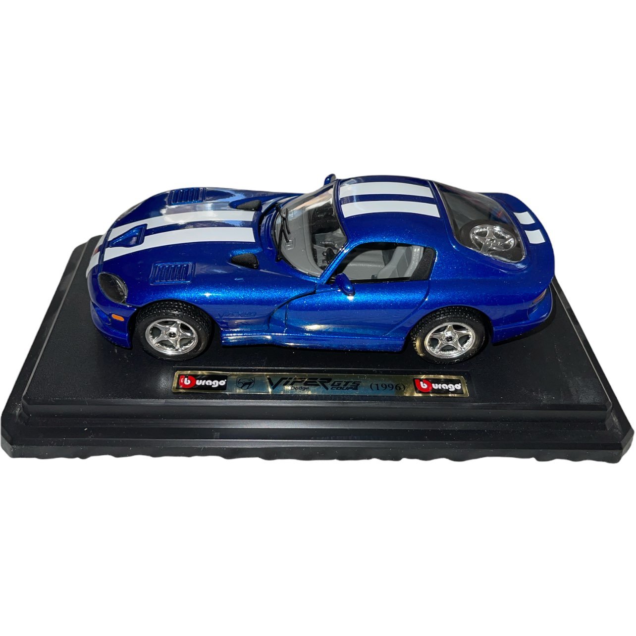 Die- Cast Collectible Cars Burago Dodge Viper GTS Coupe 1996 Scale: 1/24 Blue