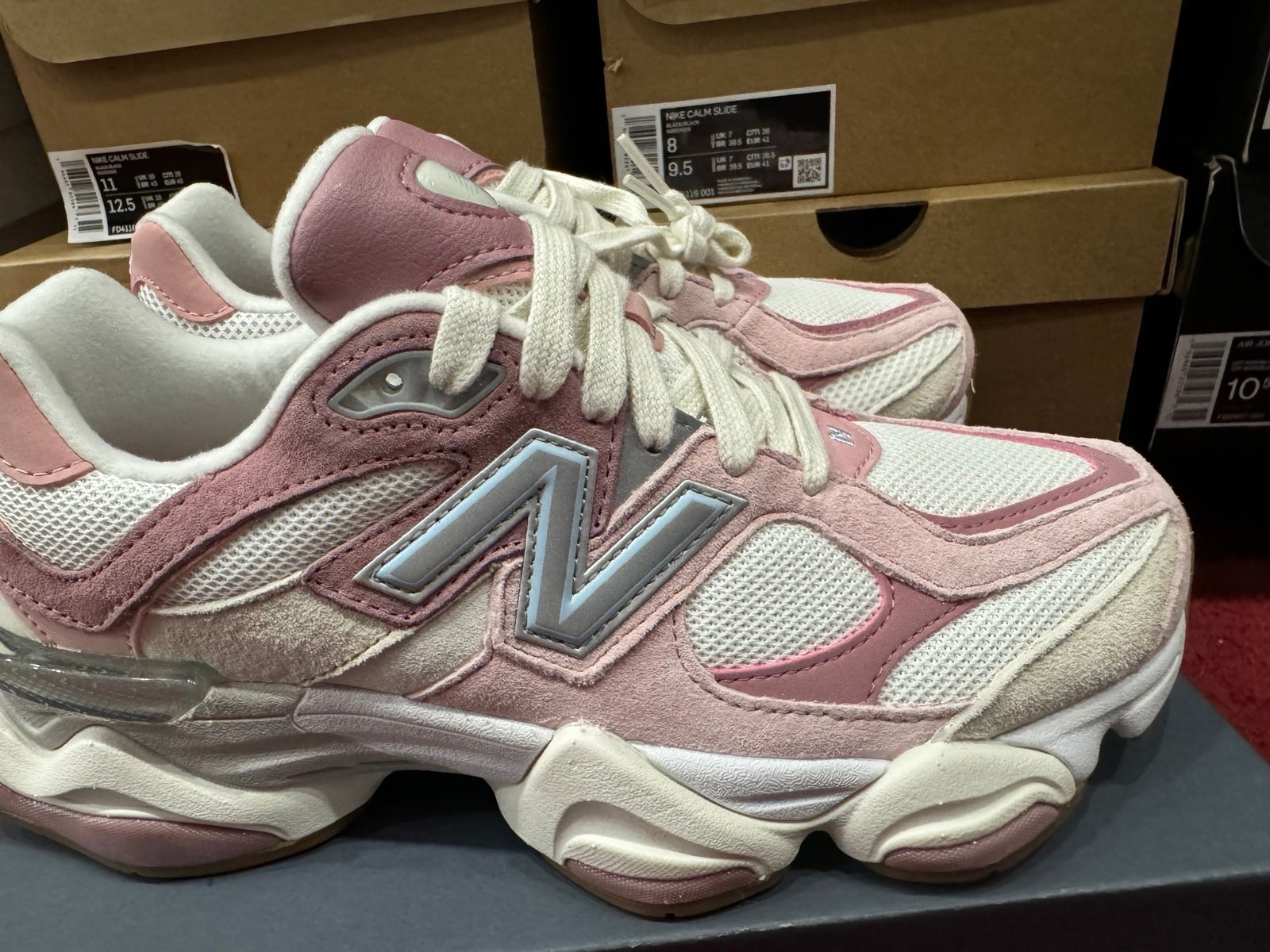 U9060FRL New Balance 9060 Surface With Pink Shades 7.5W