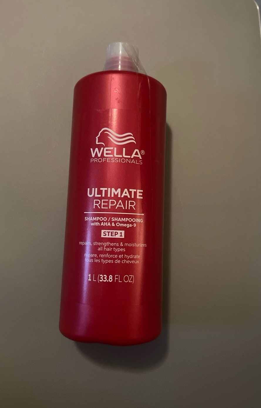 Wella ultimate repair shampoo liter brand new