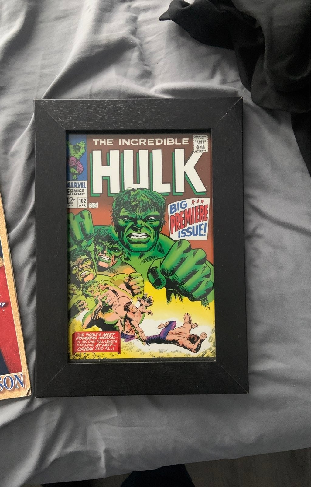 Comic books, potrait, and magazine