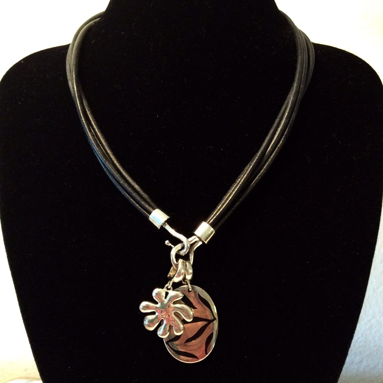 CAROLEE STERLING LEATHER CHOKER NECKLACE