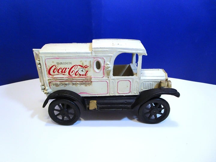 Cast Iron Coca Cola Delivery Truck, Vintage Cast Iron Truck Red Letter Coca Cola
