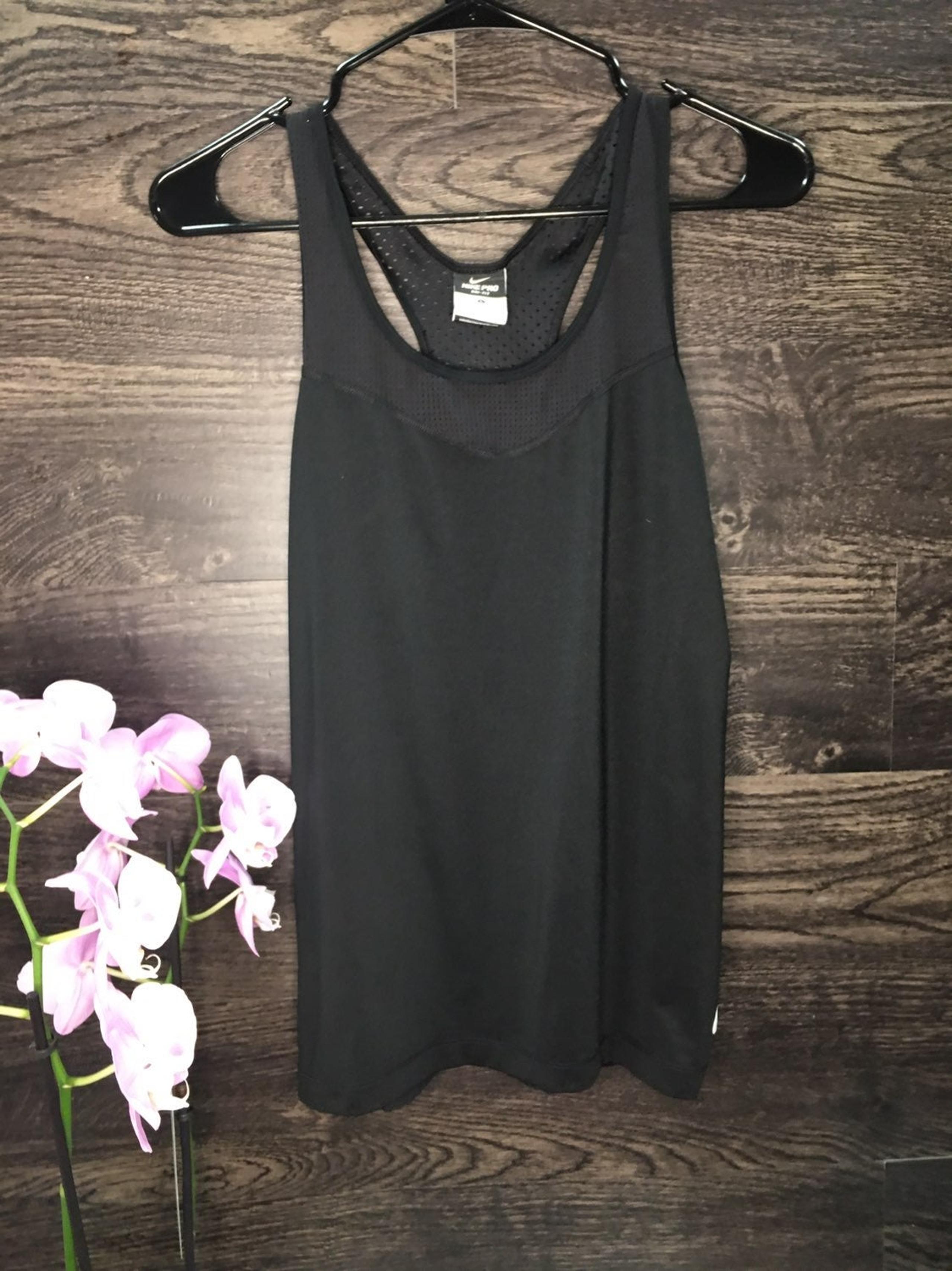 Nike tank top