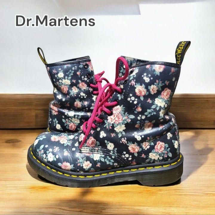 12800□Dr.Martens Lace-up Boots Floral Pattern