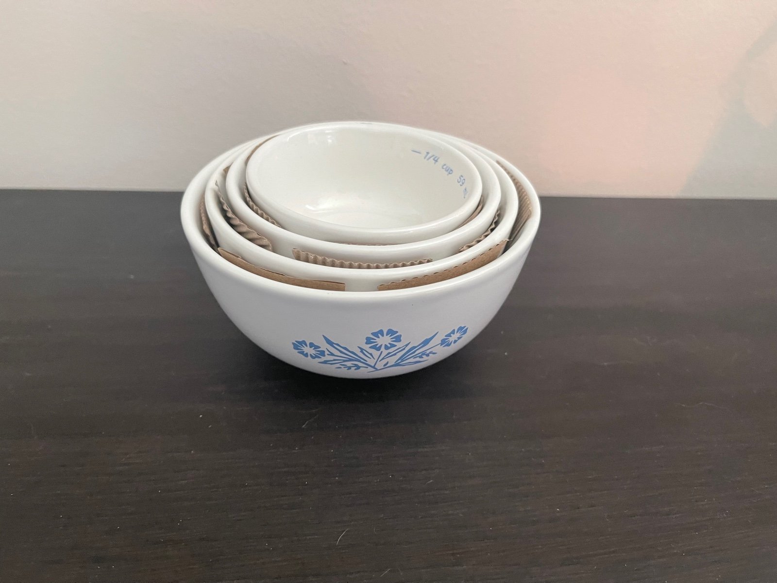 corningware 60th anniversary meassuring cups