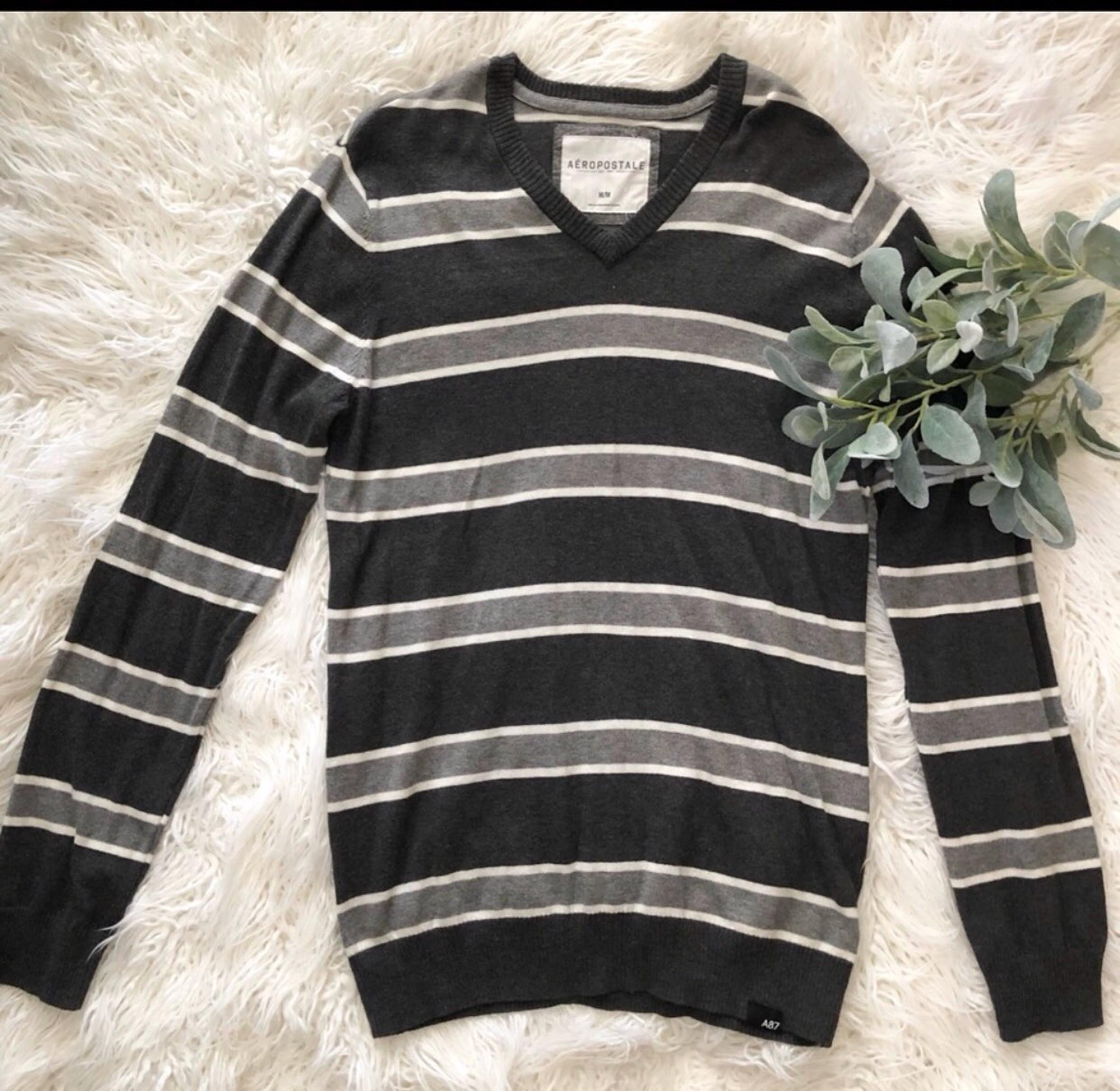 Aeropostale Mens Sweater