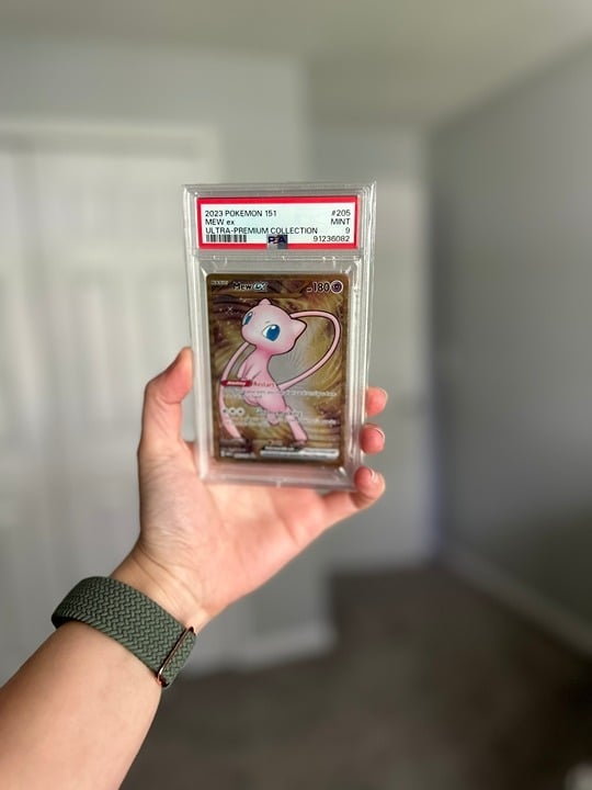 2023 POKEMON 151 ULTRA-PREMIUM COLLECTION MEW EX PSA 9