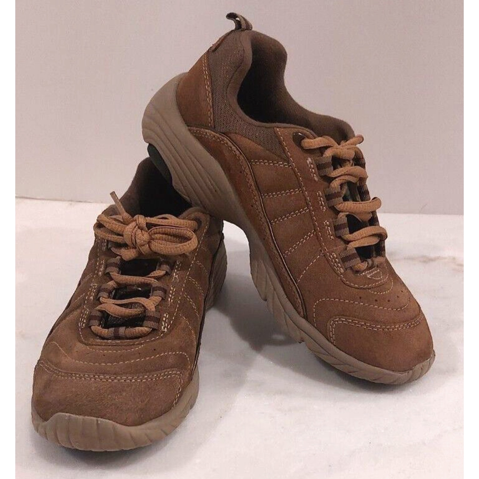 Easy Spirit Punter Walking Shoes Sneakers Women's Size 6 M, Taupe