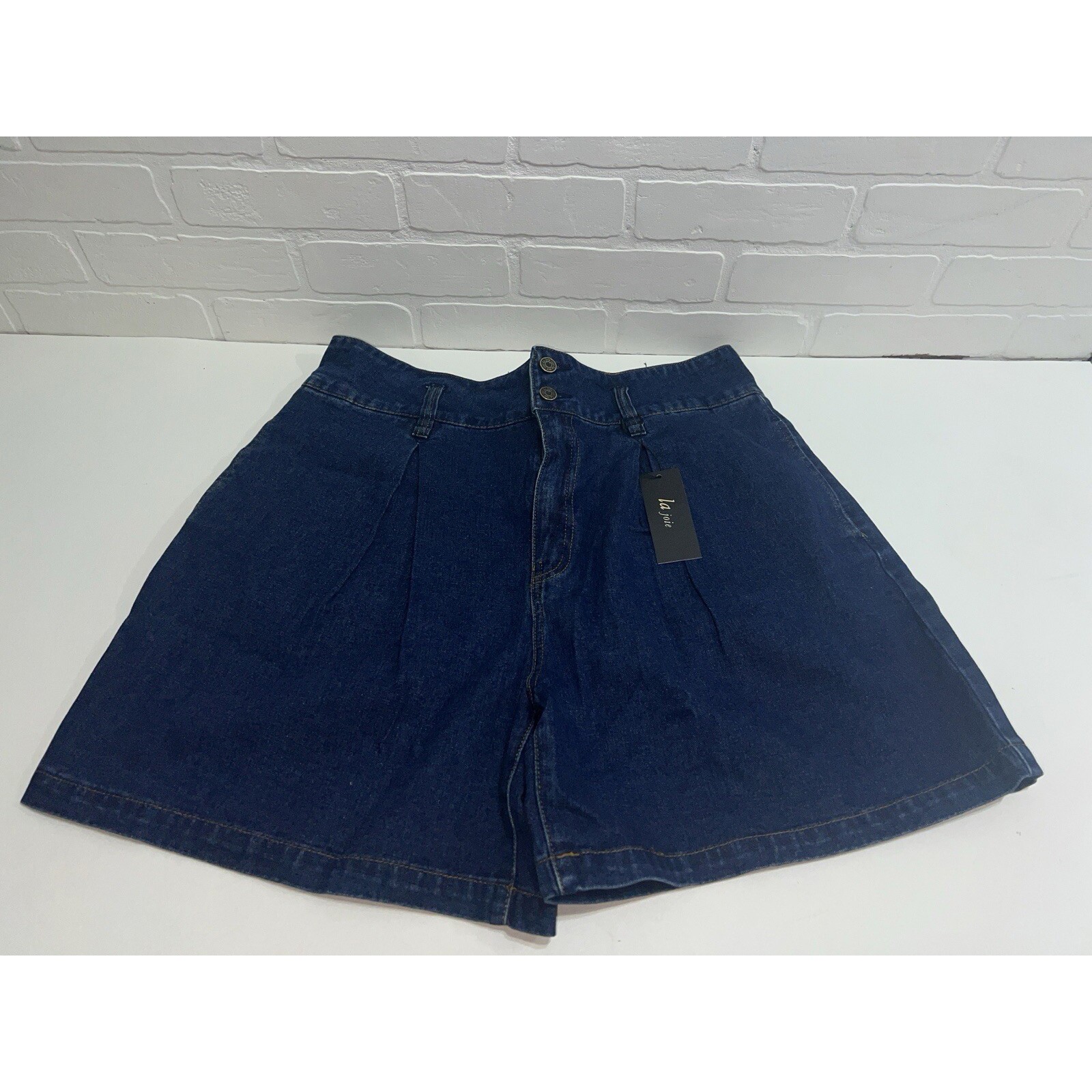NWT! La Joie Denim Shorts Blue Size 16