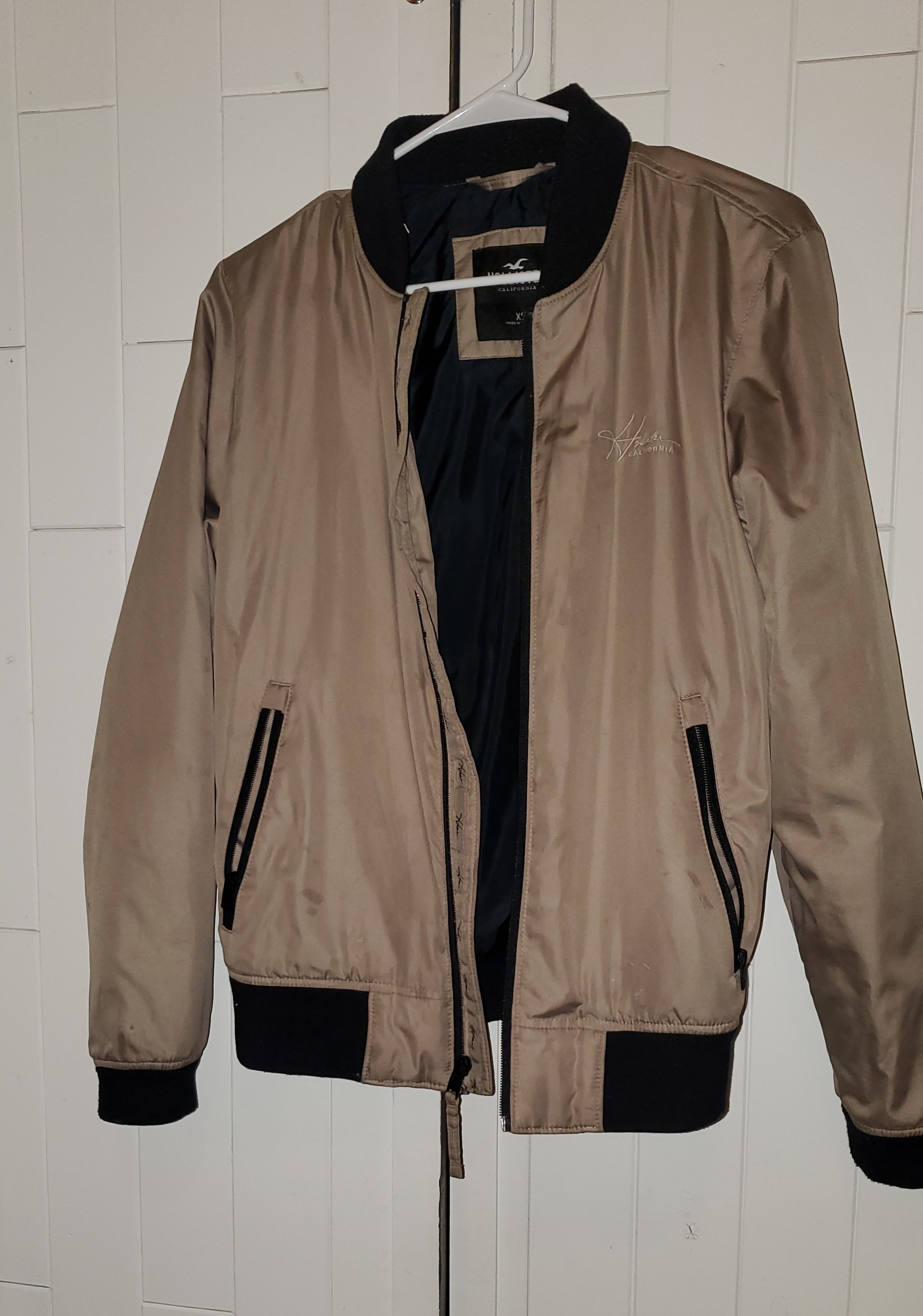 Beige hollister bomber jacket