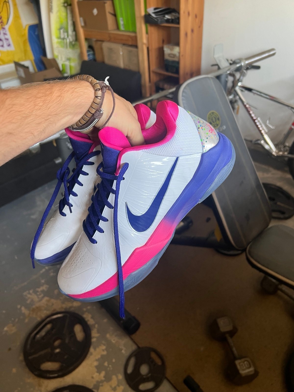 Kobe 5 “Kay Yow”