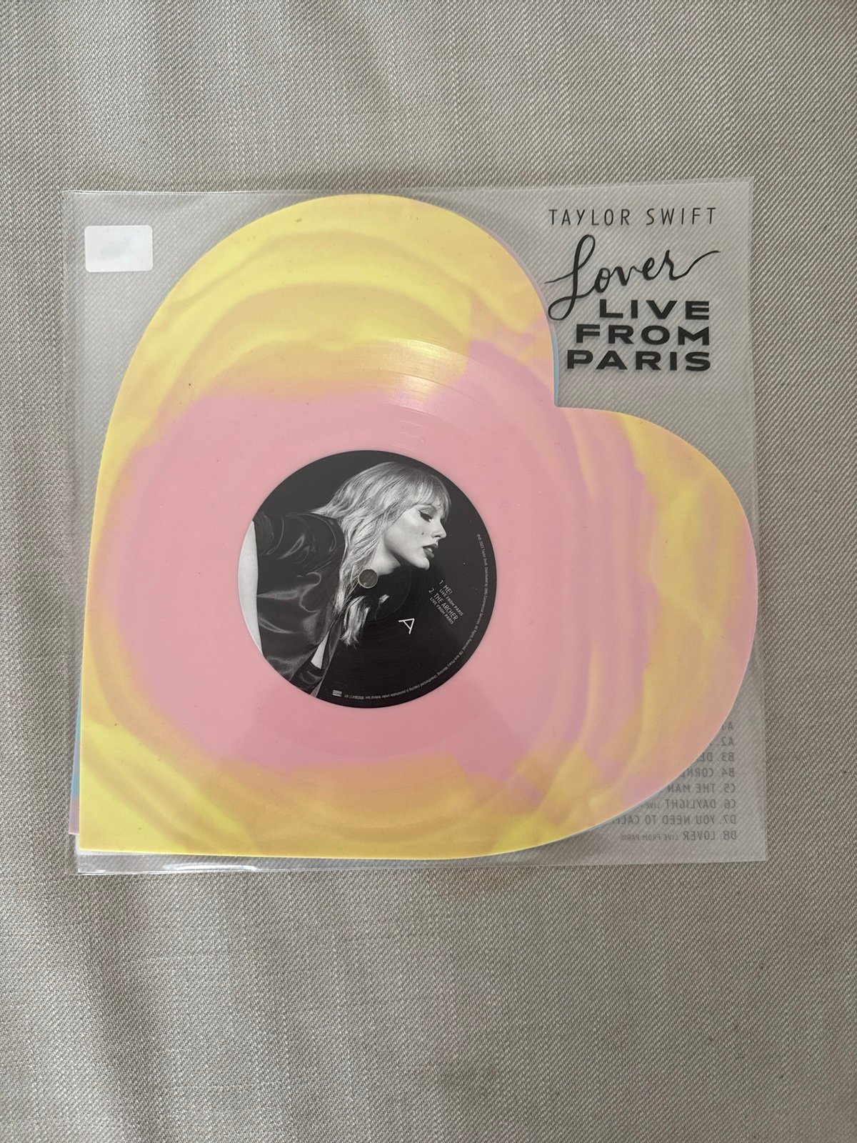 Taylor Swift - Lover Live from Paris - Limited Heart Shaped Vinyl - IN HAND