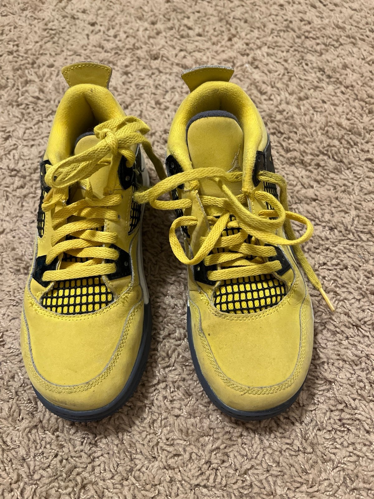 Jordan 4s