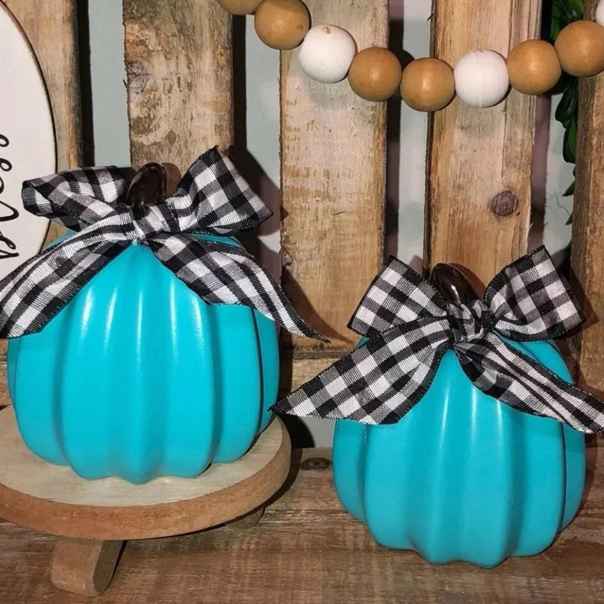 Farmhouse Fall Pumpkins W/ Buffalo Check