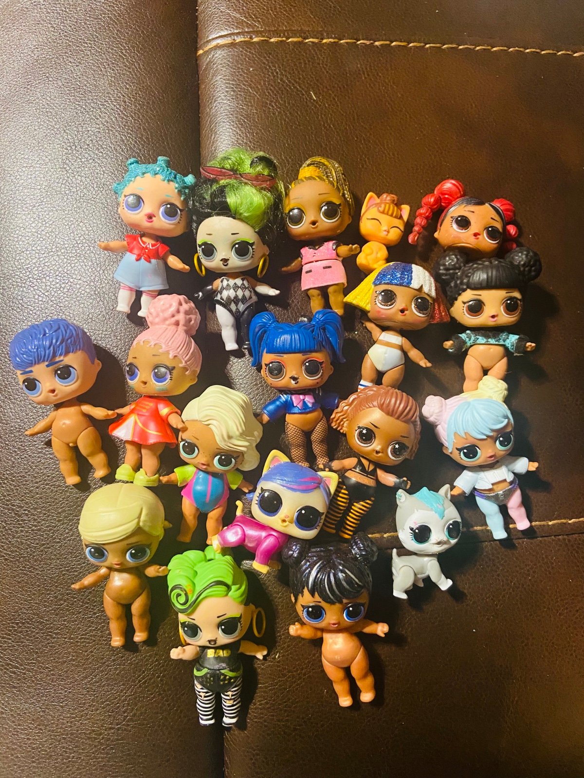 lol surprise dolls Lot