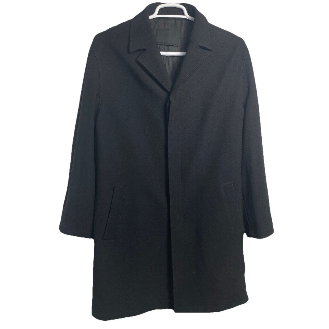 Men’s Classic Elegant Black Coat With Buttons Size S/M ( See Measurements)