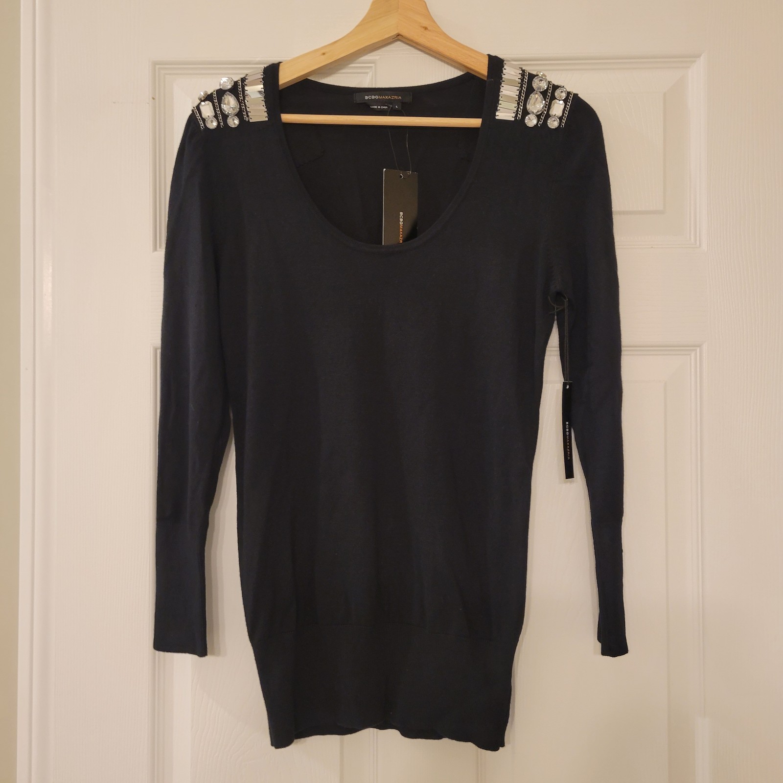 NWT BCBGMaxazria Black Sweater With Crystal Shoulder Applique, Size L