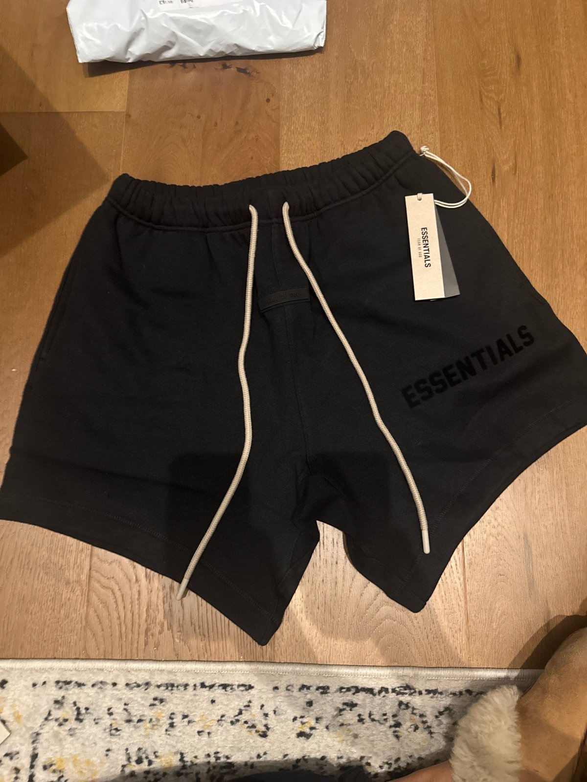 ESSENTIALS Fear of God Sweatshort