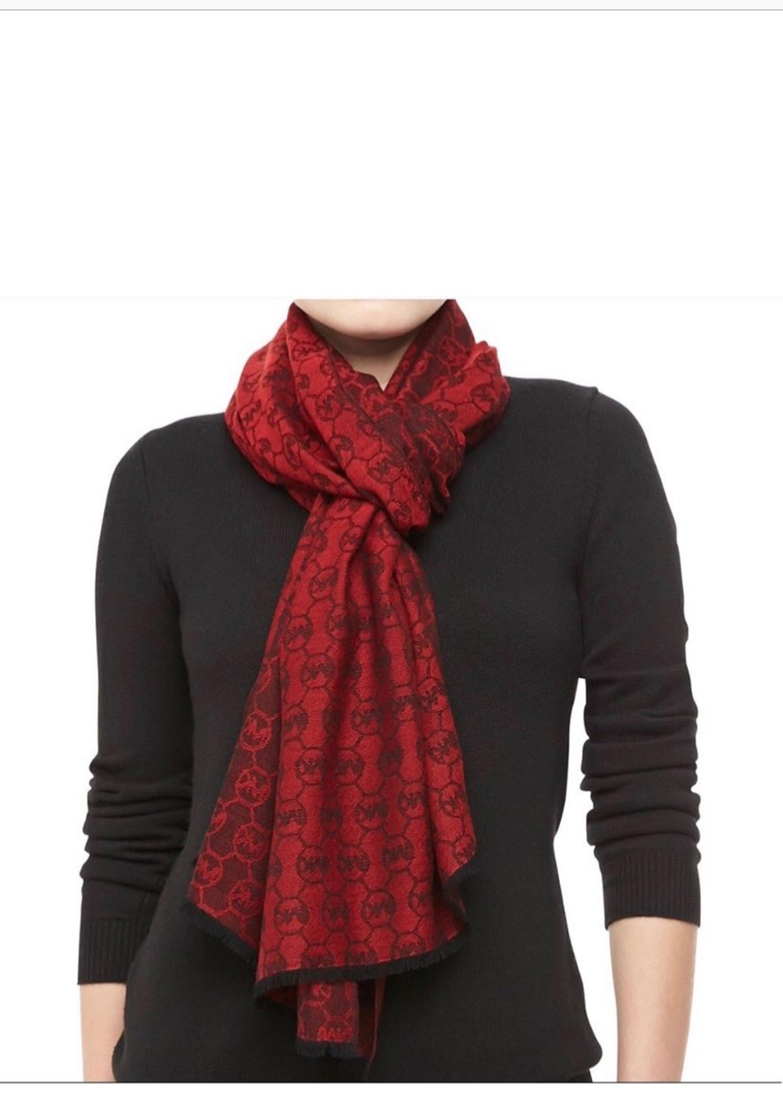 Michael kors scarf