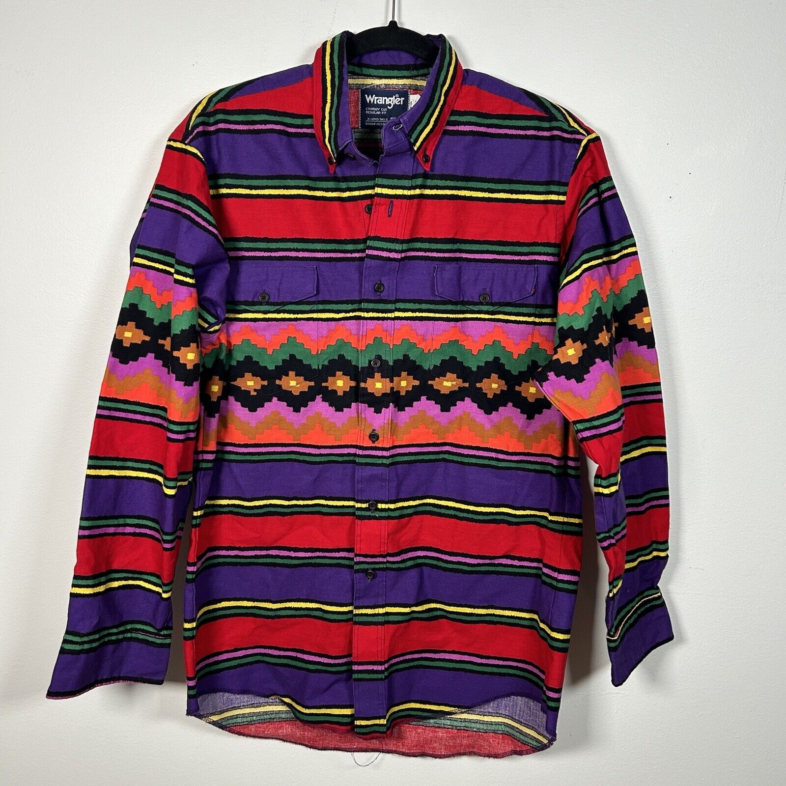 VTG Wrangler Dress Shirt X-Long Tail LS Cowboy Cut Aztec Western Men’s 15.5-33