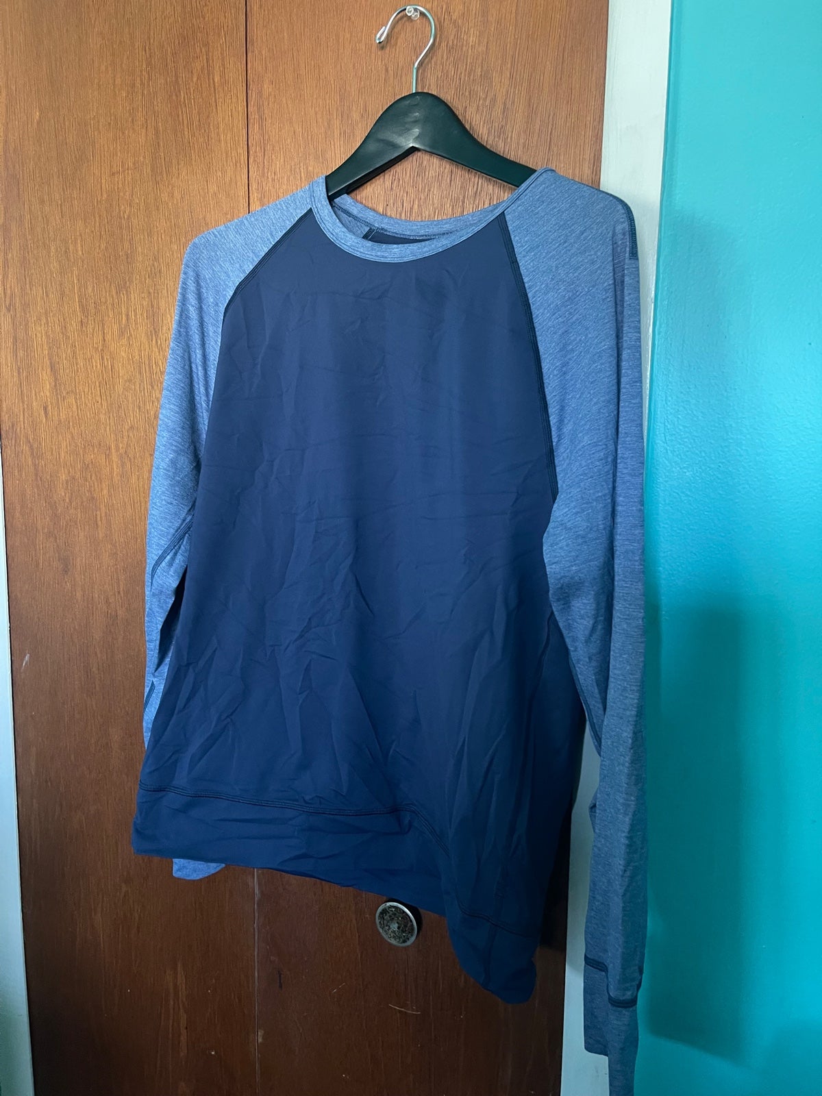 Lululemon compression long sleeve