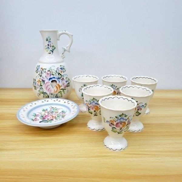Vintage Russian Folk Art Handpainted Floral Pitcher Cups & Plate