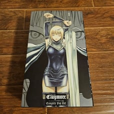 Claymore Manga Box Set