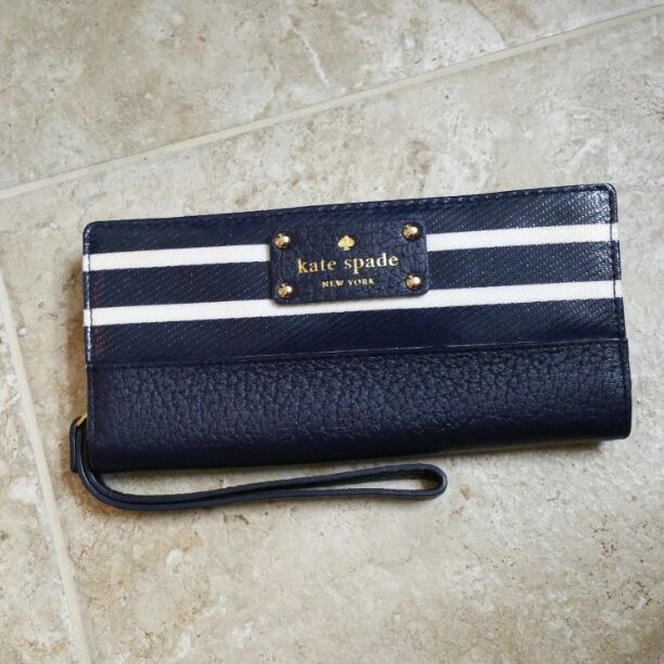 NWT Kate Spade wallet wristlet