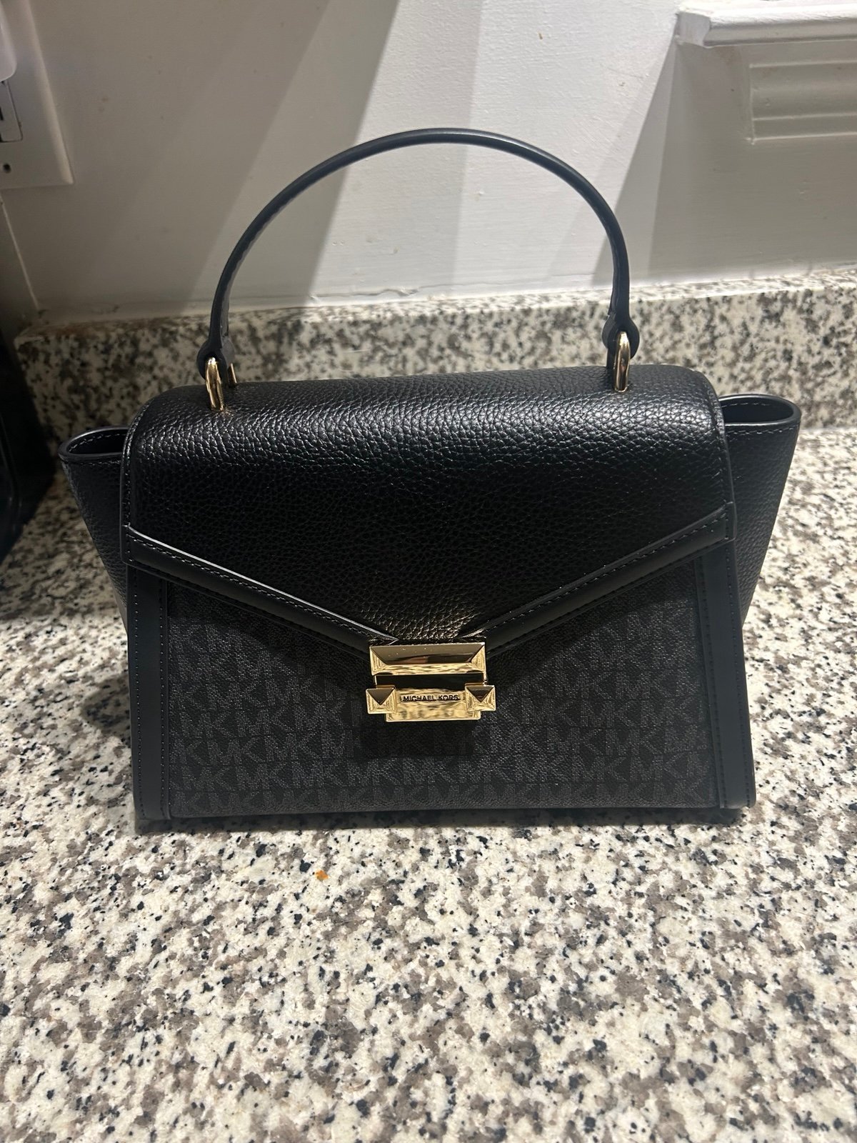 Micheal Kors Whitney Satchel
