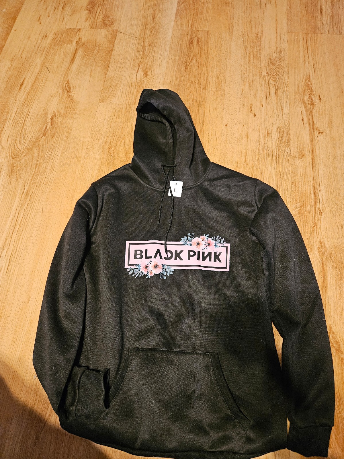Blackpink logo hoodie size lg