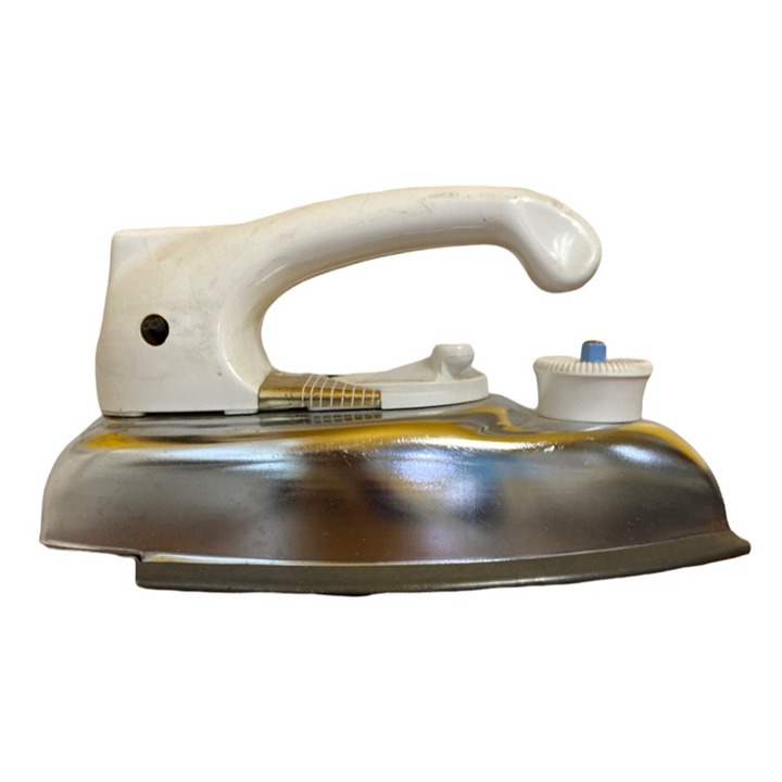 Tammy Electric Steam Iron Model 227-10W 115v 1963 Vintage Toy The Ohio Art Ideal
