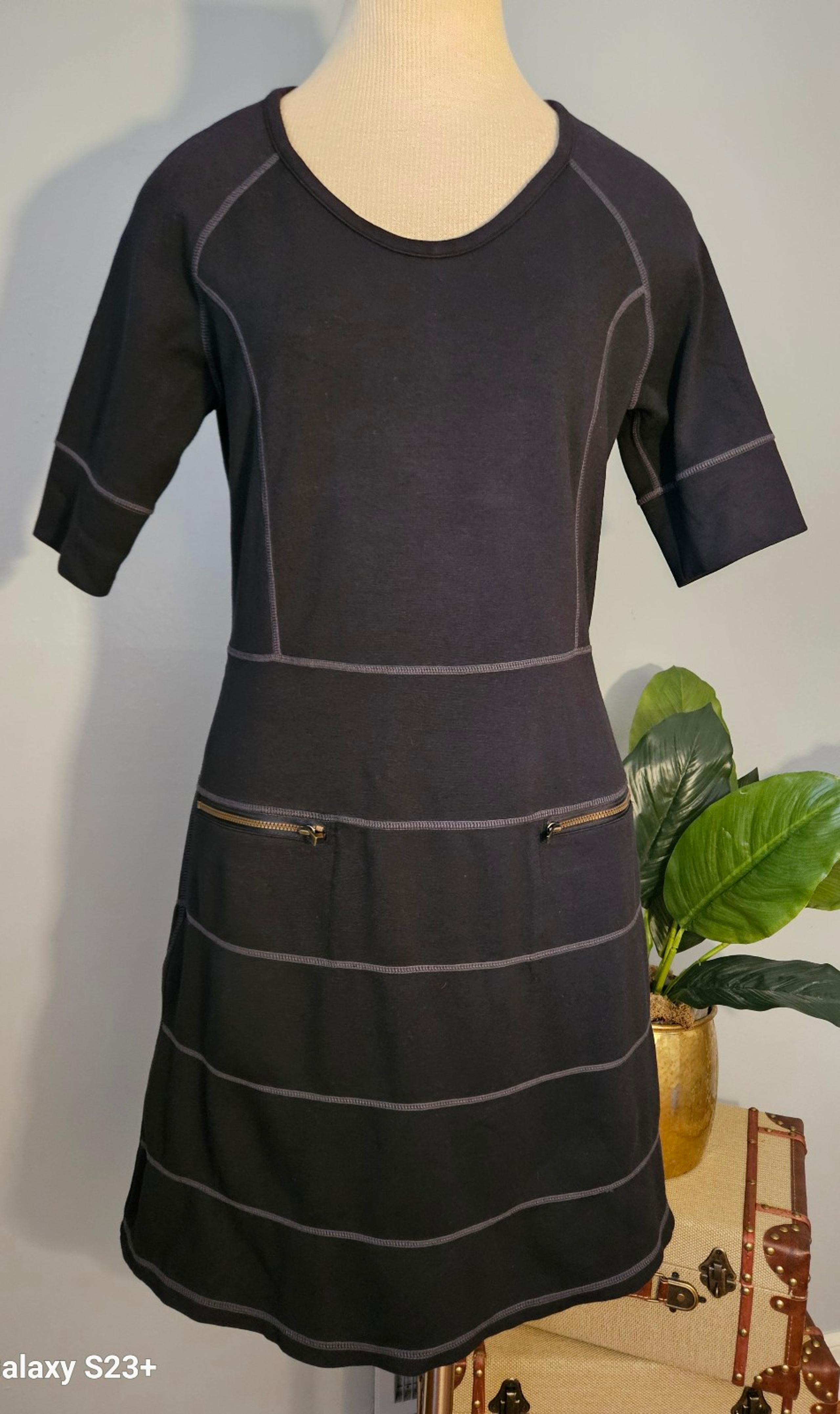 ATHLETA  Strata Ponte Dress!