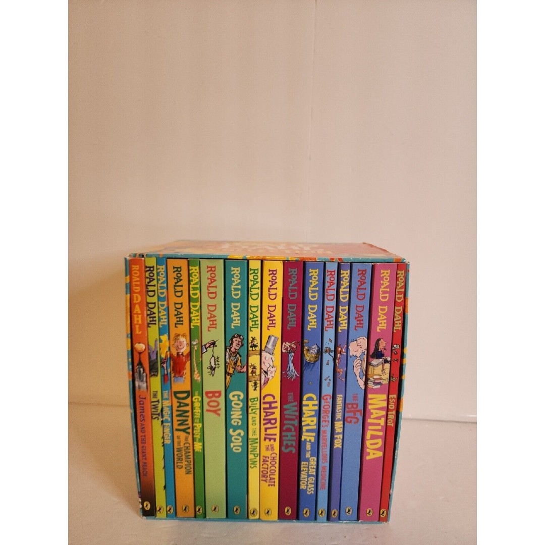 Roald Dahl Collection 16 Book Box Set - UNREVISED - Pre-owned