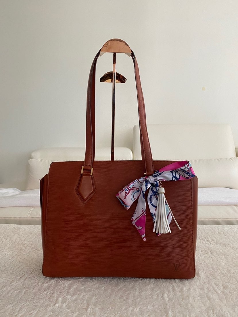 Authentic Louis Vuitton Epi Duplex Tote