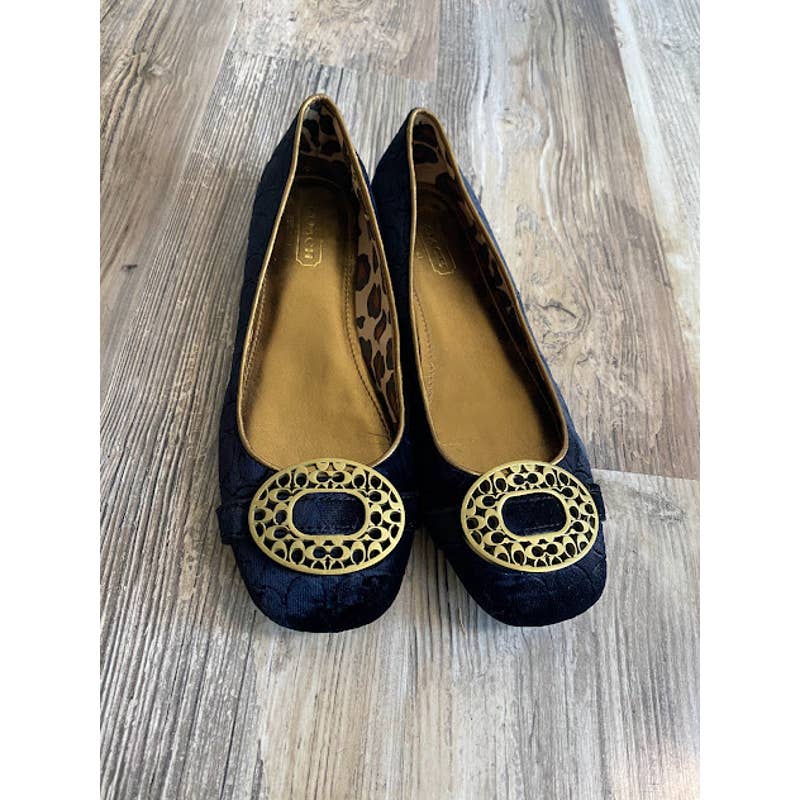 Coach Blue Velvet Gold Medallion Flat, Size 8