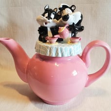 Vintage Warner Brothers Pepe Le Pew and Penelope Pink Teapot