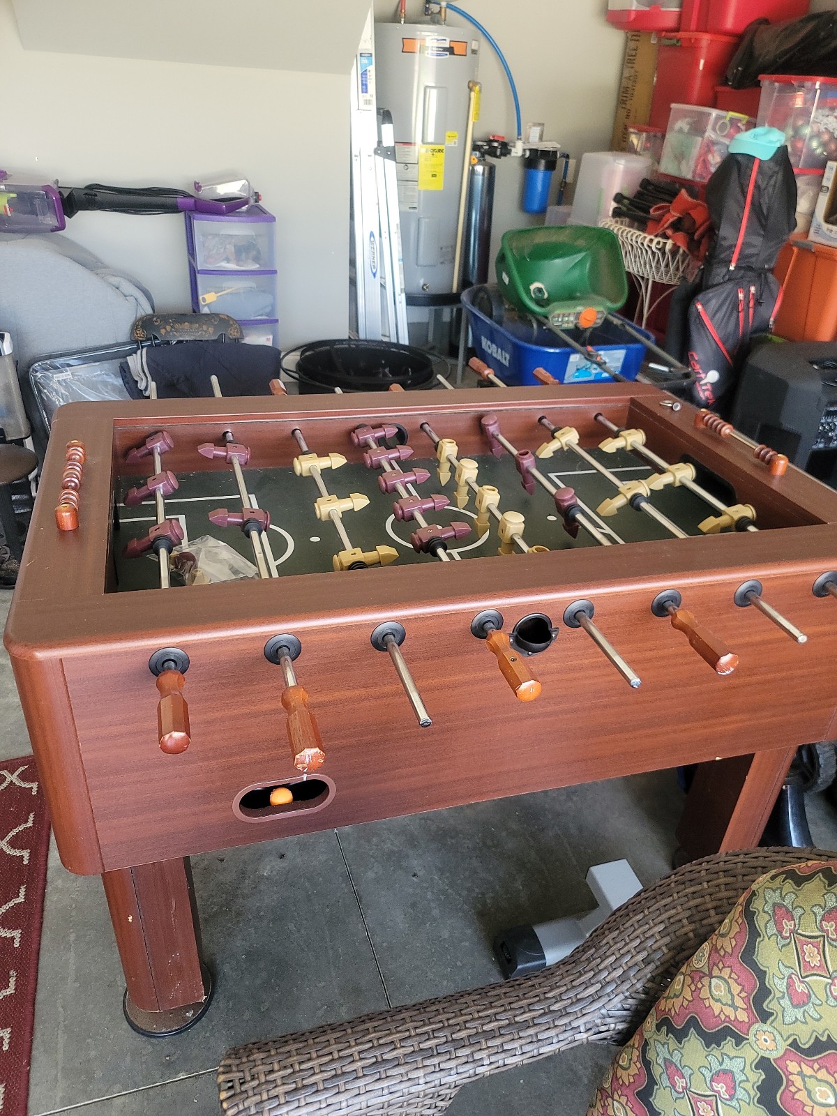 Fuseball table