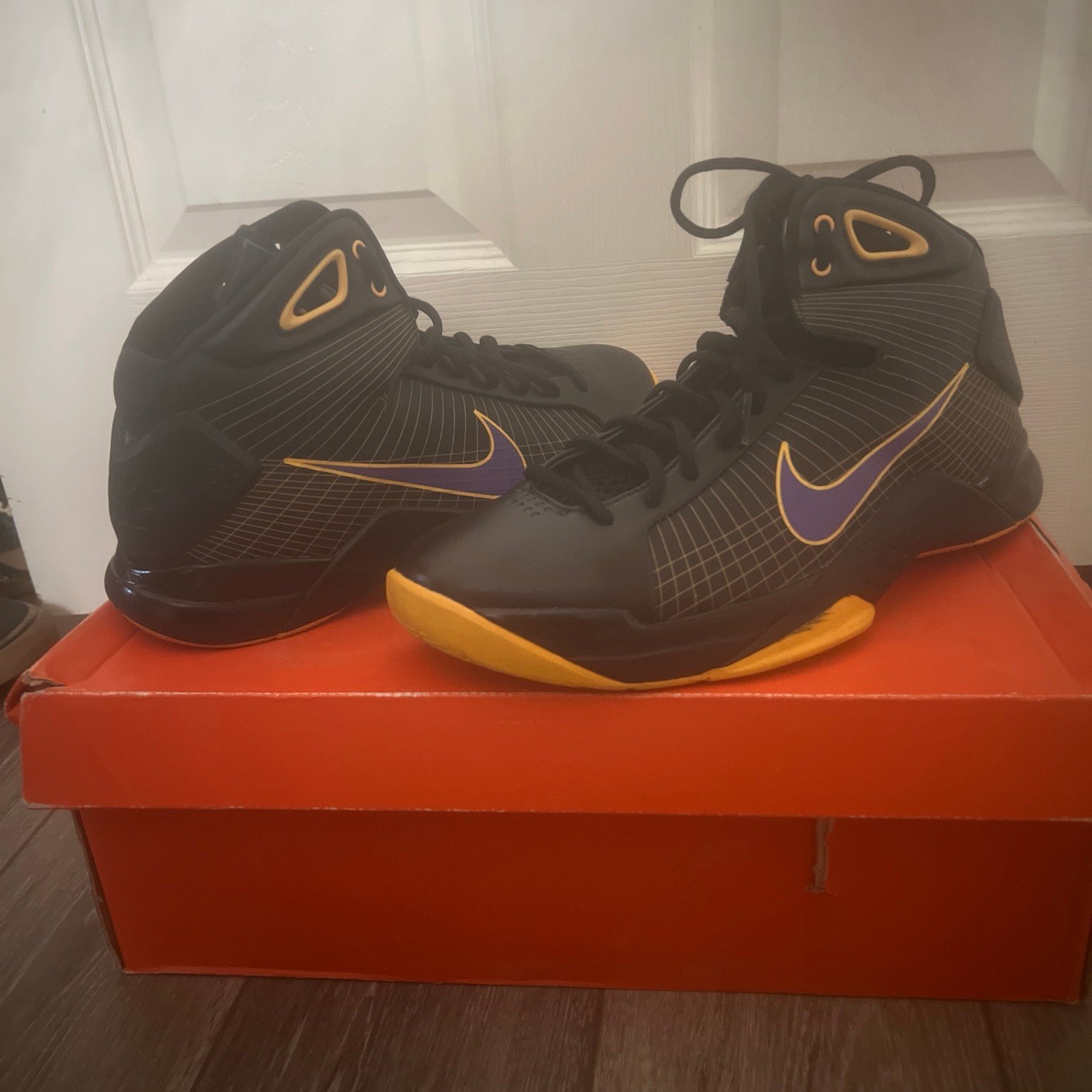 Nike Kobe Bryant Hyperdunk Away 2008 RARE size 10.5