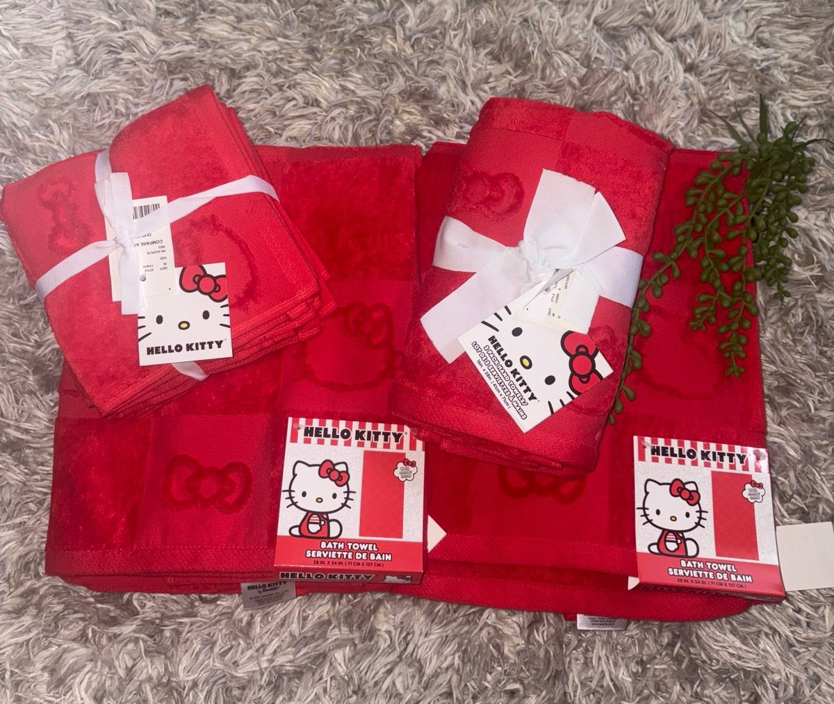 NWT Hello kitty bath towel set 8pc