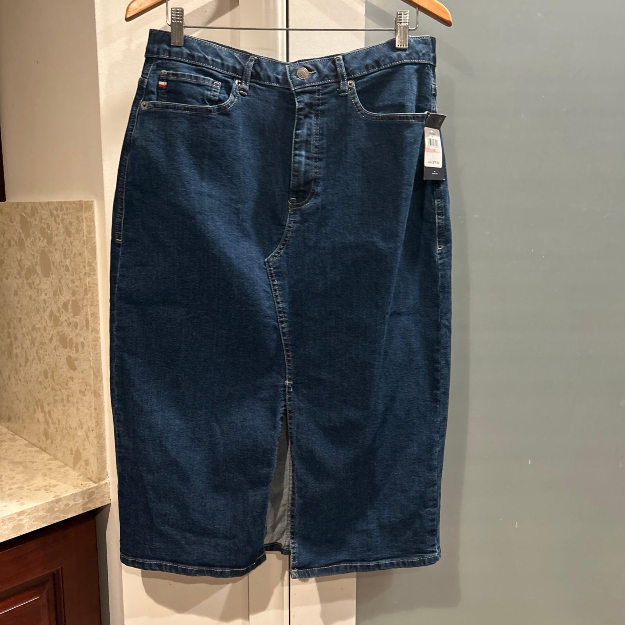 Tommy Hilfiger Women’s Dark Denim Pencil Skirt Sz 10 NWT